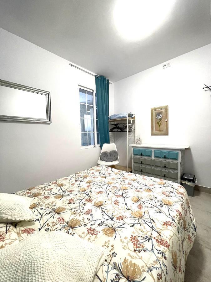 Comfortable Carolina En Alicante Dış mekan fotoğraf